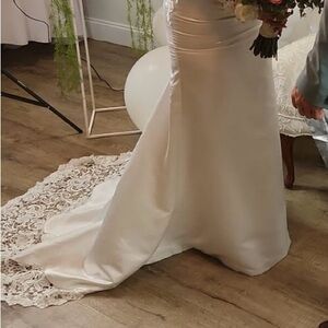 Wedding dress in good condition